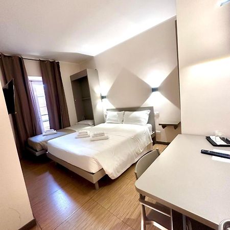 Colosseum Resort Rome Extérieur photo